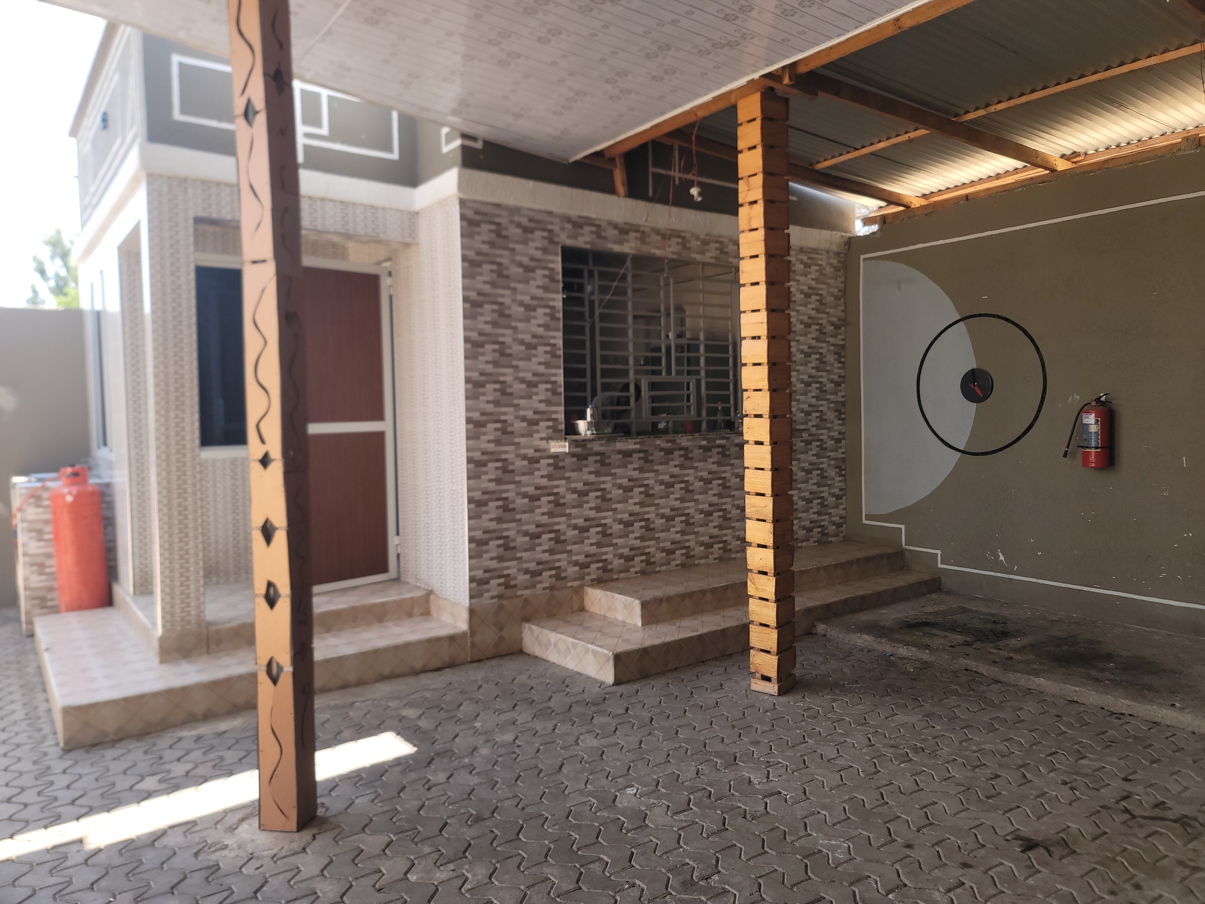 Golden Apple Hotel — picha 4